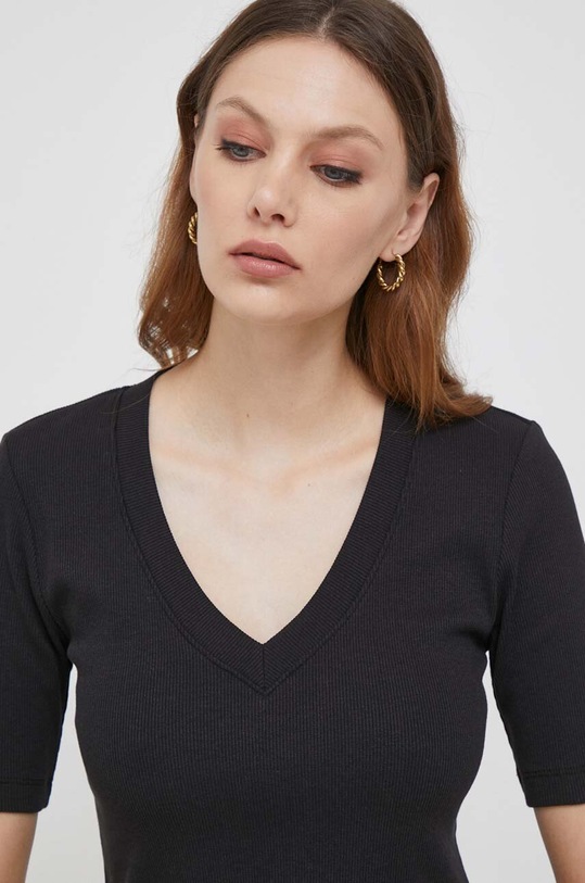 Μπλουζάκι Calvin Klein Jeans μαύρο J20J222379