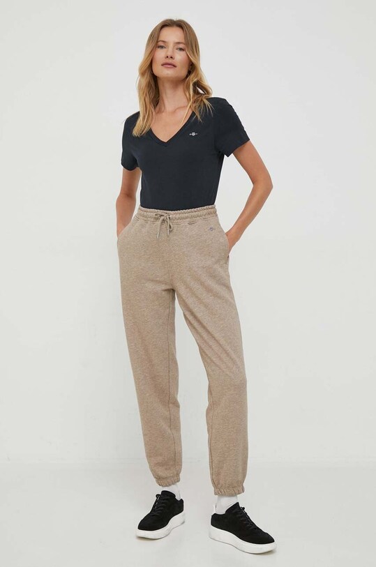 Bavlnené tričko Gant 4200750 čierna AW25