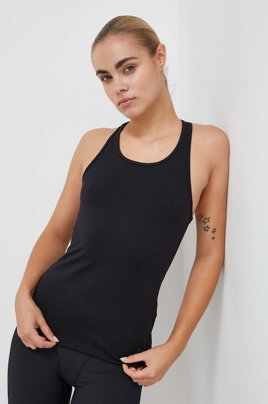 Top za trening Casall Essential bez uzorka crna 20450.