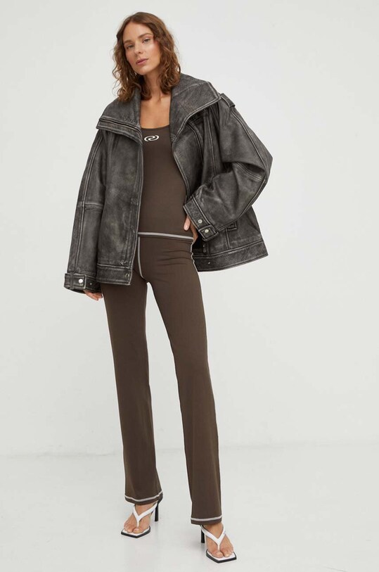 Résumé top Angel 21111072 maro AW23