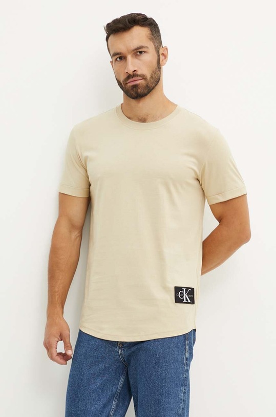 Calvin Klein Jeans t-shirt in cotone applique beige J30J323482