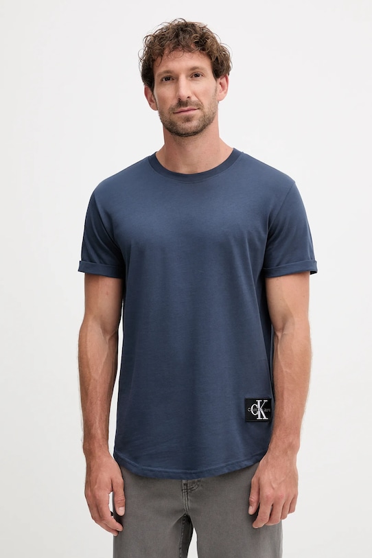 Bavlnené tričko Calvin Klein Jeans nášivka tmavomodrá J30J323482