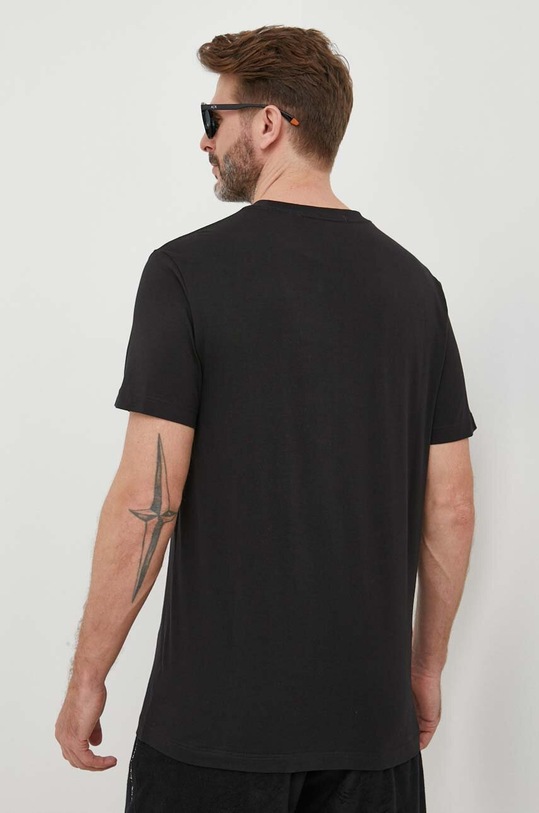 Oblečenie Bavlnené tričko Calvin Klein Jeans J30J323483 čierna
