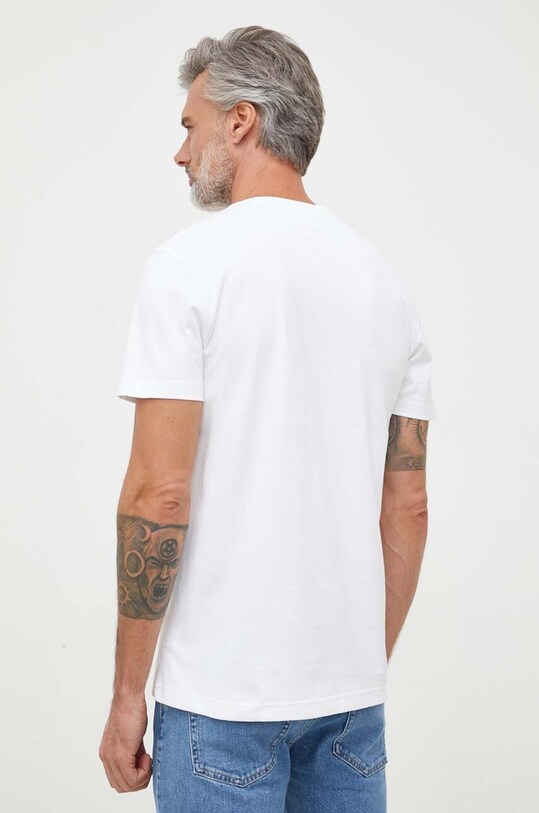 Ρούχα Βαμβακερό μπλουζάκι Calvin Klein Jeans J30J324206 λευκό