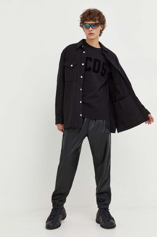 GCDS tricou din bumbac FW23M130129 negru AW23