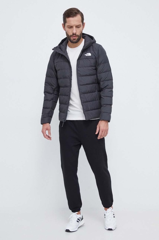 The North Face t-shirt NF0A86XJV3L1 beżowy AW23