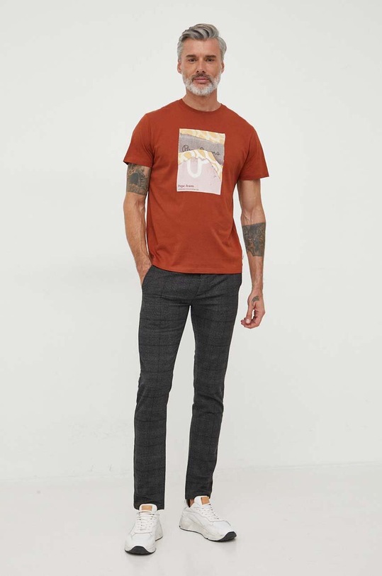 Pamučna majica Pepe Jeans PM509105.867 smeđa AW23