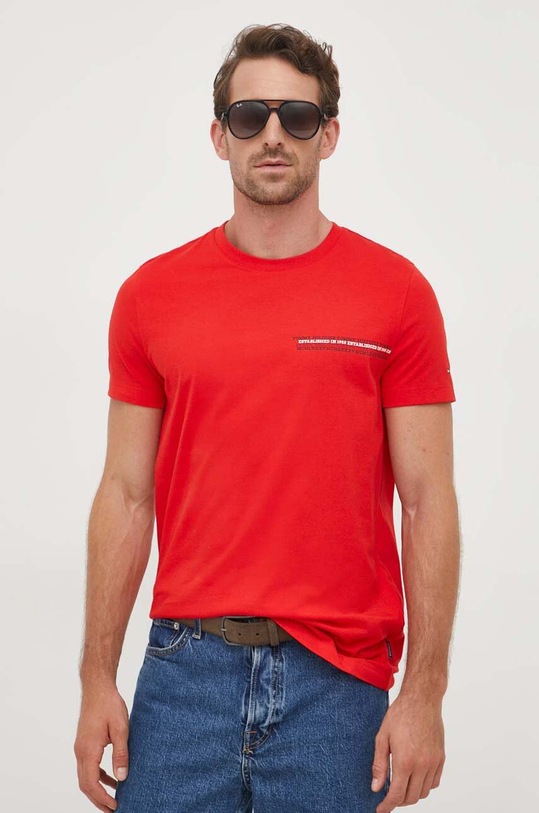 Bavlněné tričko Tommy Hilfiger slim červená MW0MW32595