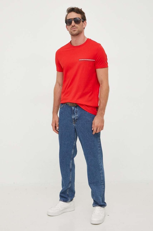 Bavlněné tričko Tommy Hilfiger MW0MW32595 červená AW23