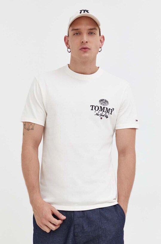 Βαμβακερό μπλουζάκι Tommy Jeans μπεζ DM0DM17731