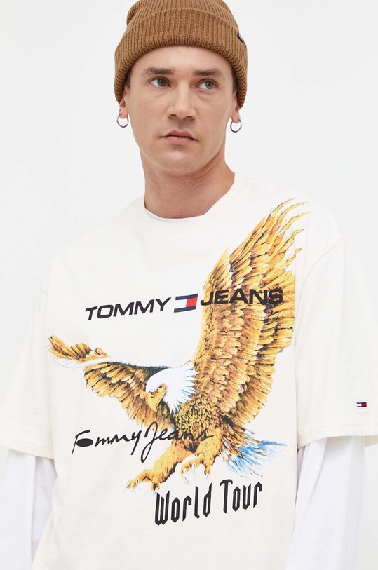 Памучна тениска Tommy Jeans бежов DM0DM17737