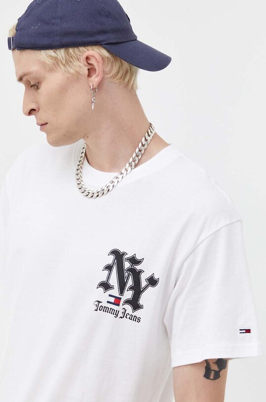 Tommy Jeans t-shirt bawełniany biały DM0DM17744