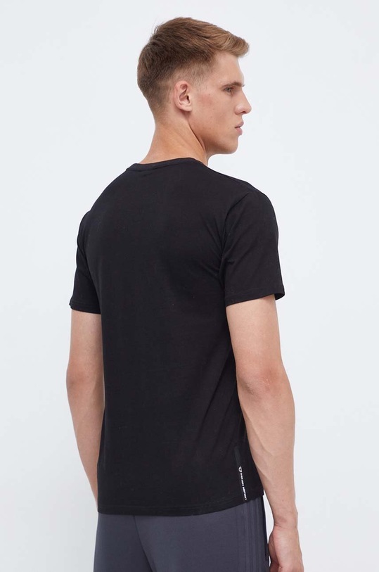 Ρούχα Βαμβακερό μπλουζάκι Ellesse SHP15889 μαύρο