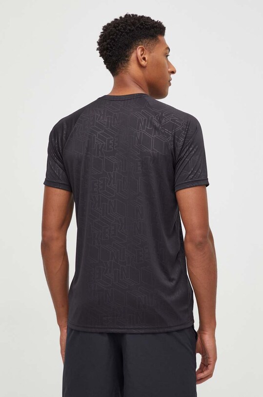 Nike t-shirt treningowy NESSD688 czarny AW23