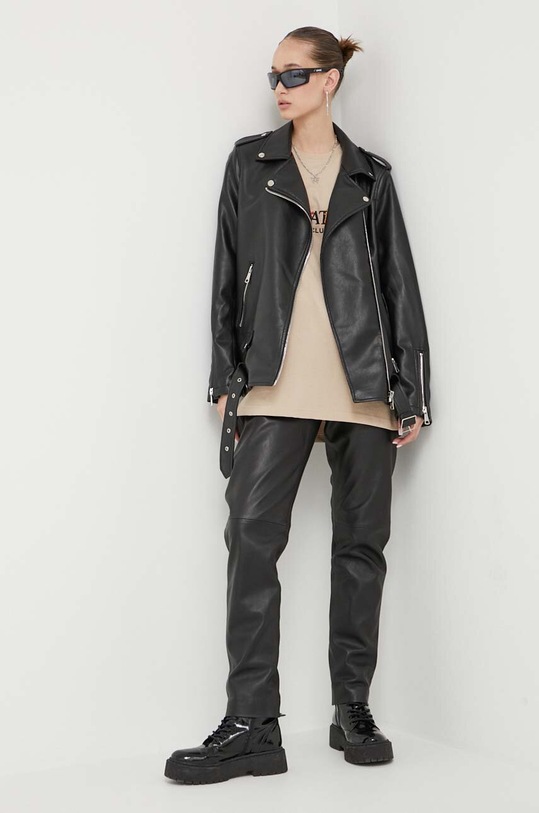 Ρούχα Βαμβακερό μπλουζάκι On Vacation OVC.T117 μπεζ