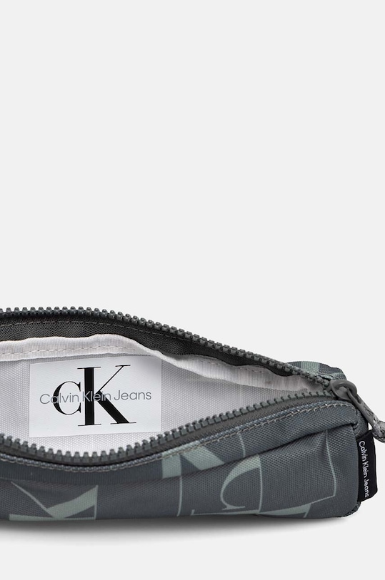 Παιδική κασετίνα Calvin Klein Jeans πράσινο IU0IU00643.9BYH