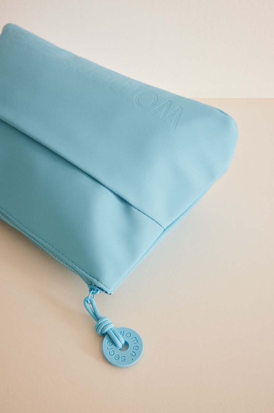 Kozmetička torbica women'secret SUMMER ESSENTIALS plava 4847901