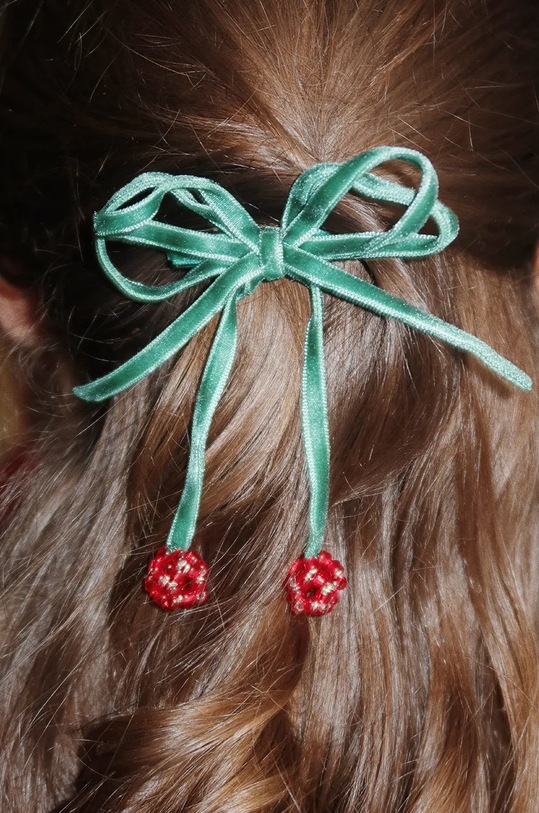 Gumičky Konges Sløjd 2 PACK CHERRY BOW HAIR CLIPS 2-pak zelená KS101850