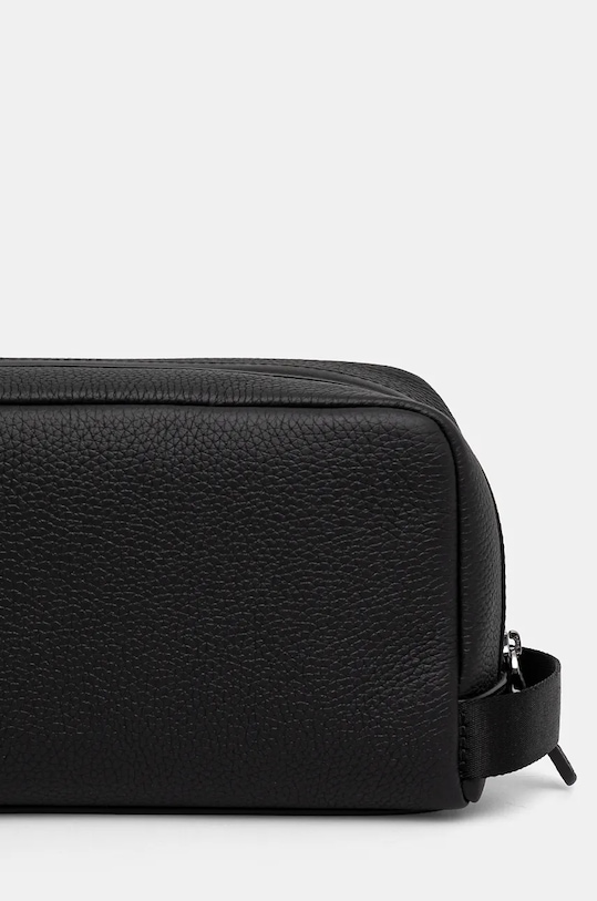 Akcesoria Michael Kors kosmetyczka skórzana 33F4LHDV1L czarny