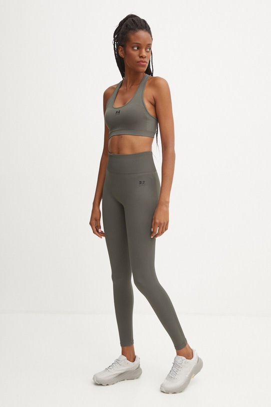 Sportovní podprsenka P.E Nation Restore Seamless 243C293 zelená AW25
