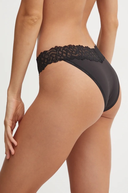 Nohavičky Calvin Klein Underwear 000QF7930E čierna SS25