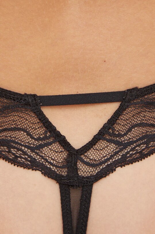 Стринги Calvin Klein Underwear чорний 000QF8093E