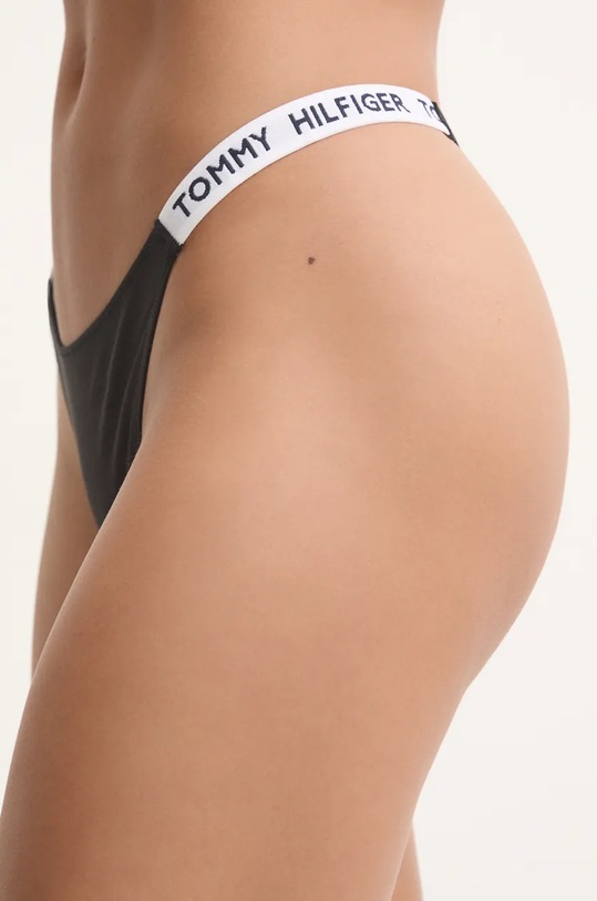 Tanga Tommy Hilfiger UW0UW05615 černá AW24