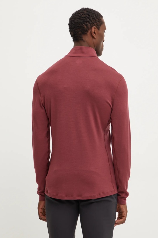 Одежда Функциональный лонгслив Icebreaker Merino 260 Tech IBB0437201C1 красный
