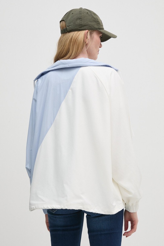 Одежда Куртка Lacoste BF6949 голубой