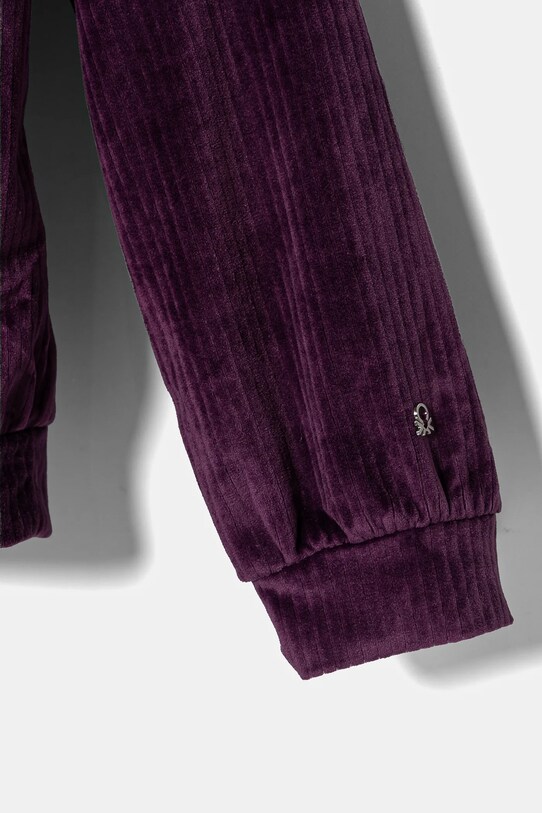 Дівчинка Дитяча велюрова кофта United Colors of Benetton 37JBC203V.G.Seasonal фіолетовий