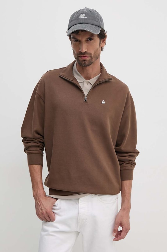 Bavlněná mikina United Colors of Benetton bez kapuce hnědá 342ZU201J