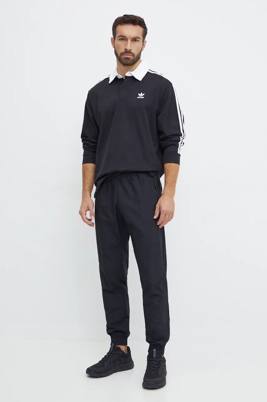 adidas Originals longsleeve bawełniany Adicolor IZ4806 czarny AW25