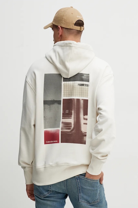 Calvin Klein Jeans bluza bawełniana nadruk beżowy J30J326874