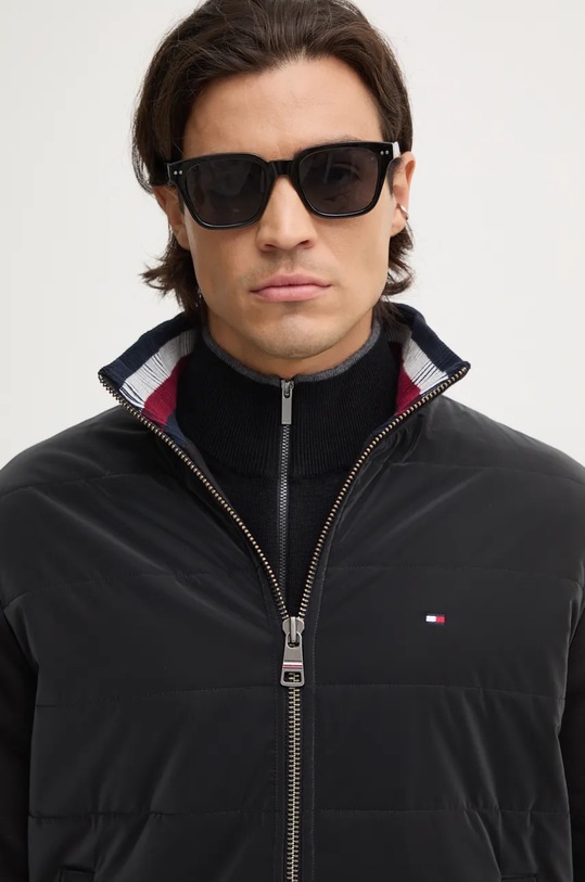 Odzież Tommy Hilfiger kurtka MW0MW35543 czarny