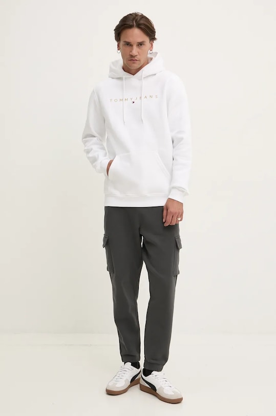 Mikina Tommy Jeans DM0DM20503 bílá AW24