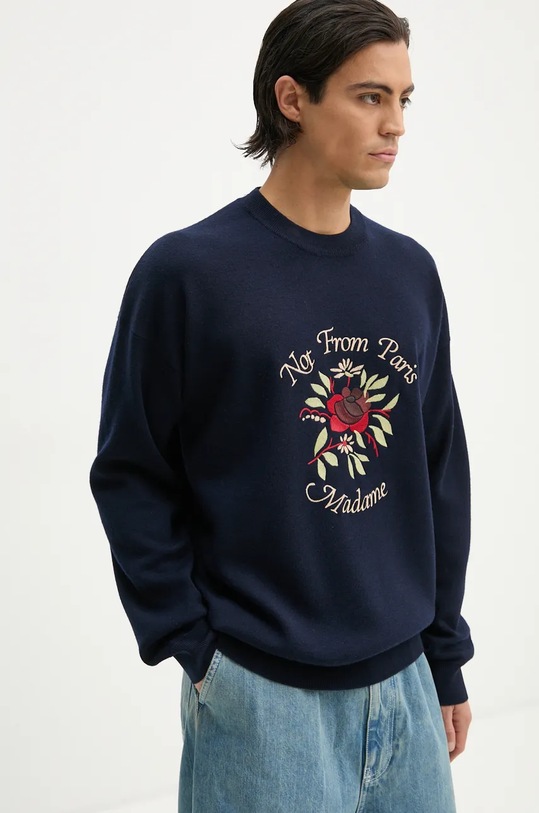 Vlnený sveter Drôle de Monsieur Le Maille Slogan Fleurs tmavomodrá E.PO162.WO007.NY