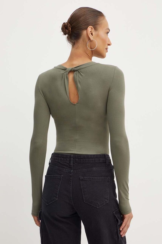 Abbigliamento Guess body ALEXANDRA W4YP06.K68D2 verde