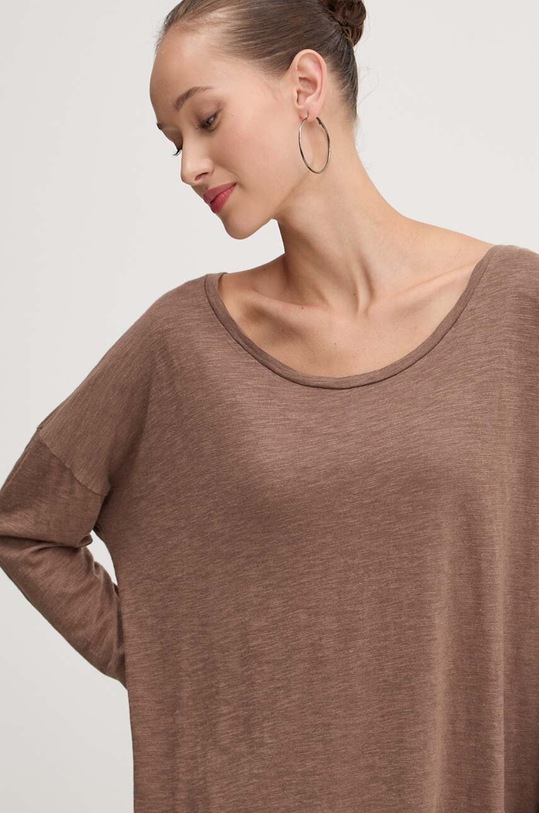 Tričko s dlouhým rukávem Superdry kulatý hnědá W6011975A.C1F