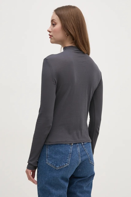 Odjeća Pamučna majica dugih rukava Calvin Klein Jeans J20J224453 siva