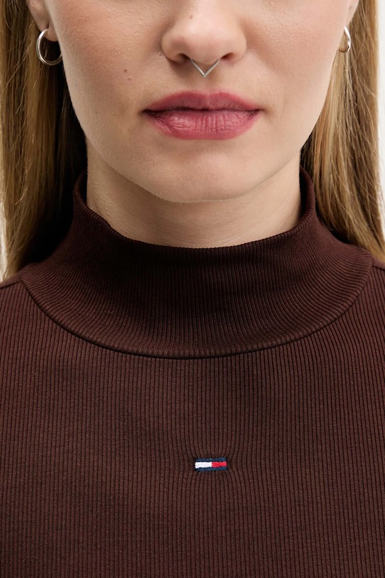Tričko s dlhým rukávom Tommy Jeans DW0DW19830 hnedá
