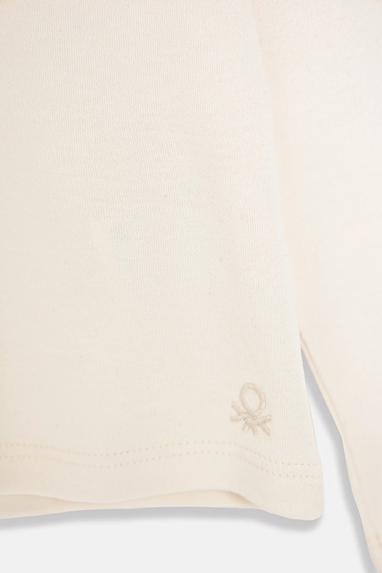 Fete United Colors of Benetton longsleeve din bumbac pentru copii 3AOUG2008.P.Seasonal bej