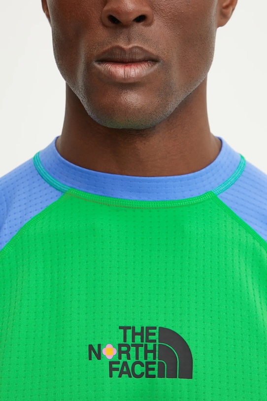 Tričko s dlhým rukávom The North Face TNF x Yinka Ilori NF0A89GMPO81