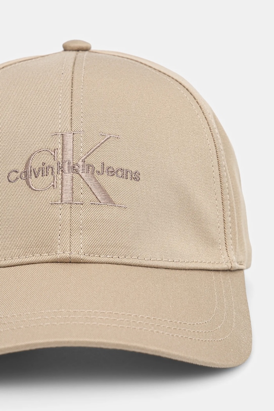 Bavlnená šiltovka Calvin Klein Jeans K60K612317 béžová AW24