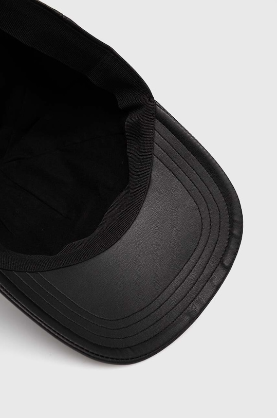 Iceberg czapka z daszkiem czarny 7102.6949