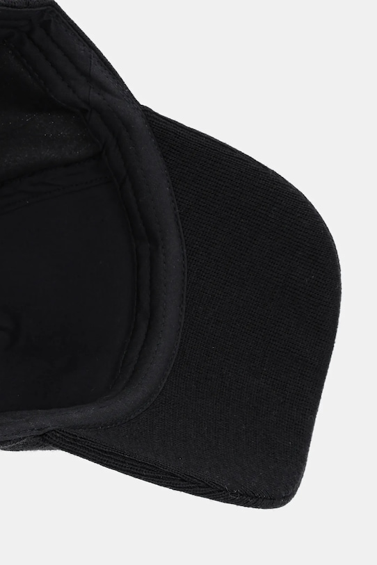 Guess czapka z daszkiem z domieszką wełny czarny AW5182.WOL01