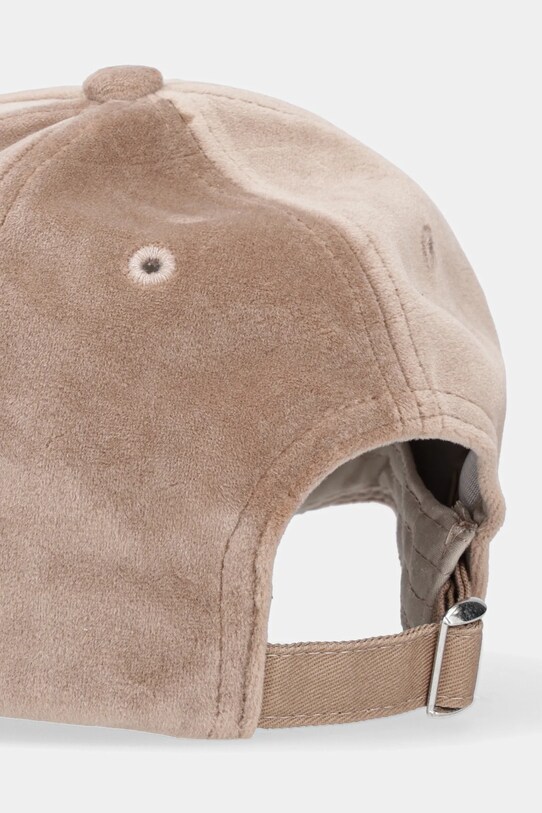 Аксессуары Кепка Guess V4BZ04.KBXI2 коричневый