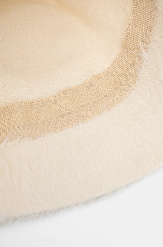 Sisley palarie 6G6HWA012 alb AW24