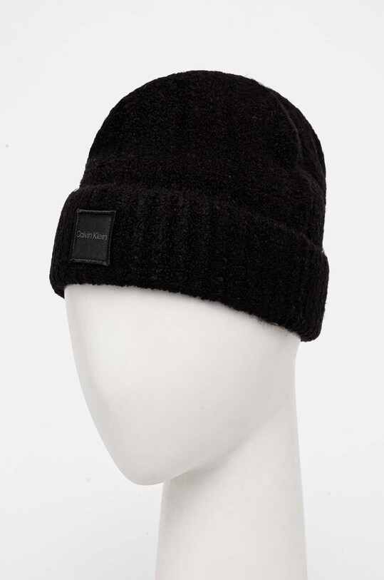 Шапка з домішкою вовни Calvin Klein K60K612596 чорний AW24