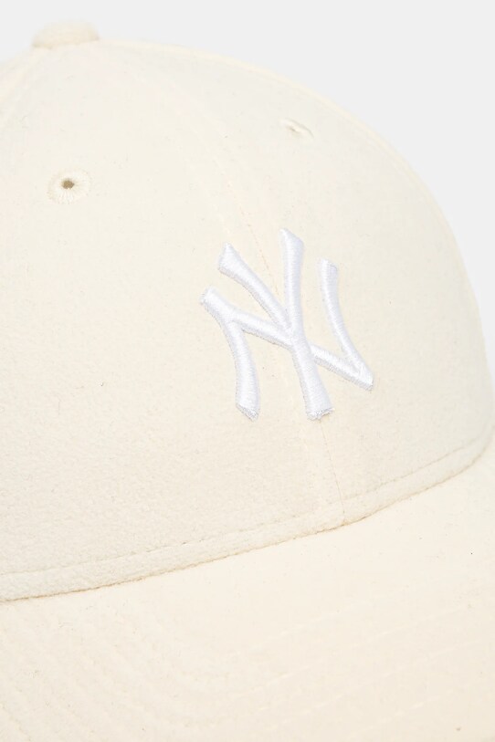 New Era berretto da baseball COSY 9FORTY® NEW YORK YANKEES 60565256 beige AW24