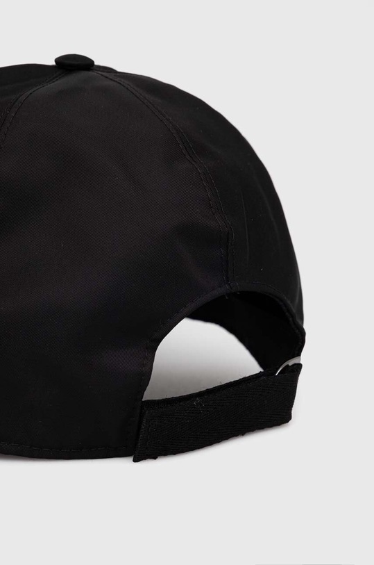 Dodatki Bombažna bejzbolska kapa Iceberg 7105.6951 črna